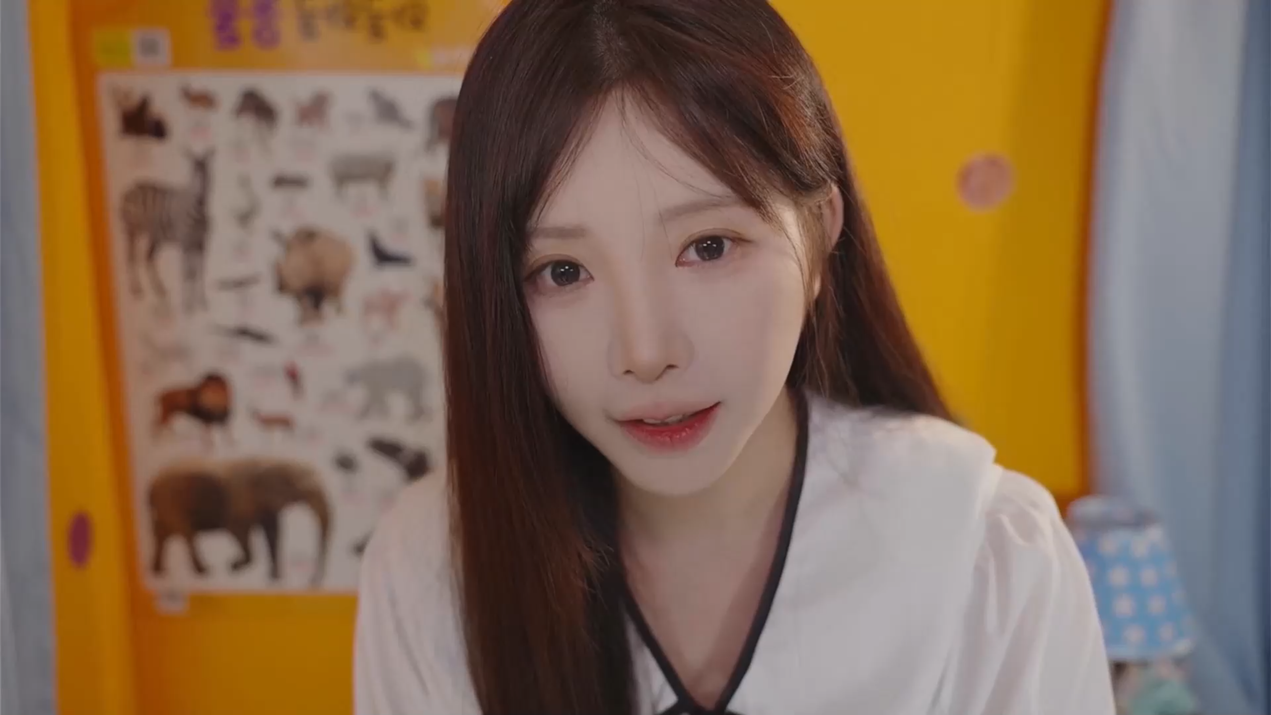 Yoonying-尽情玩耍并在日托中心小憩🌛