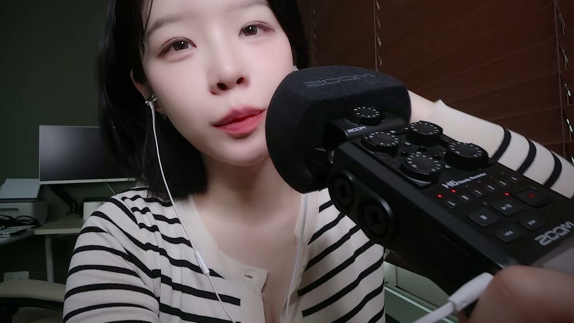 Yeonchu-大家好呀.. 低语
