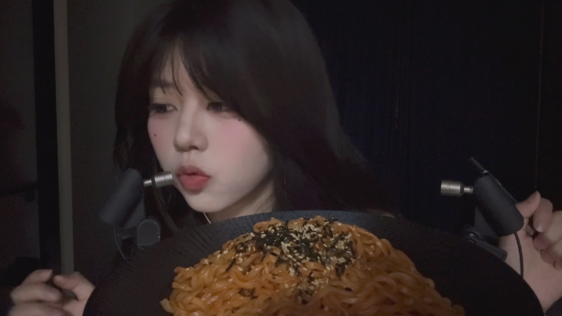 啵啵眠眠-日常干饭之火鸡面