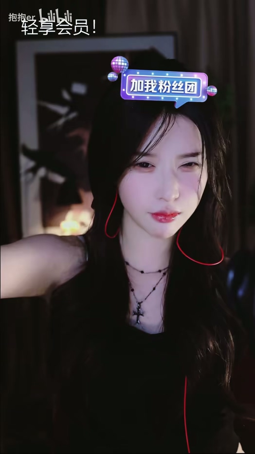 抱抱er- 今日份摸眼睛~好晕~