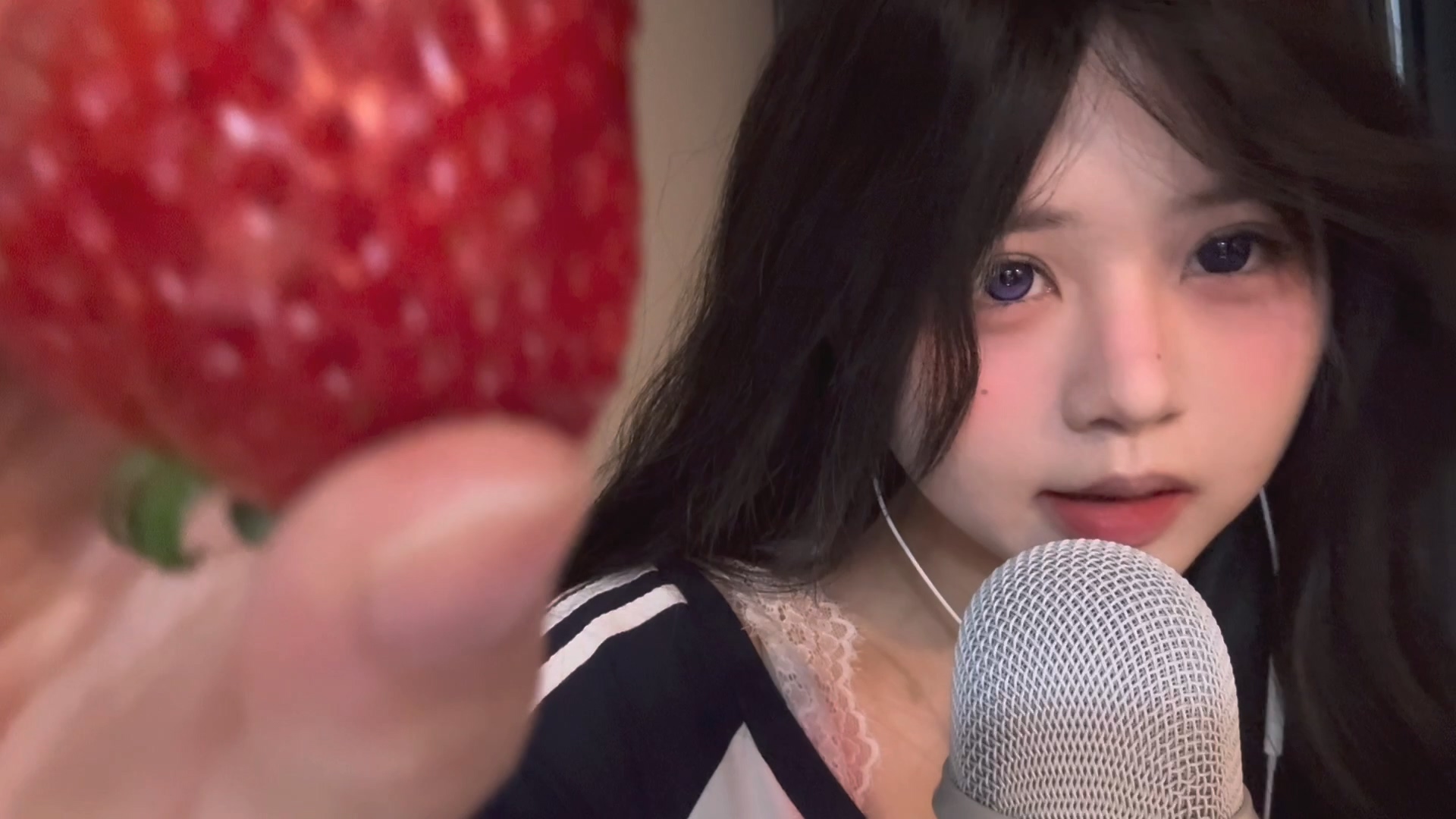 啵啵眠眠-大头吃黄油