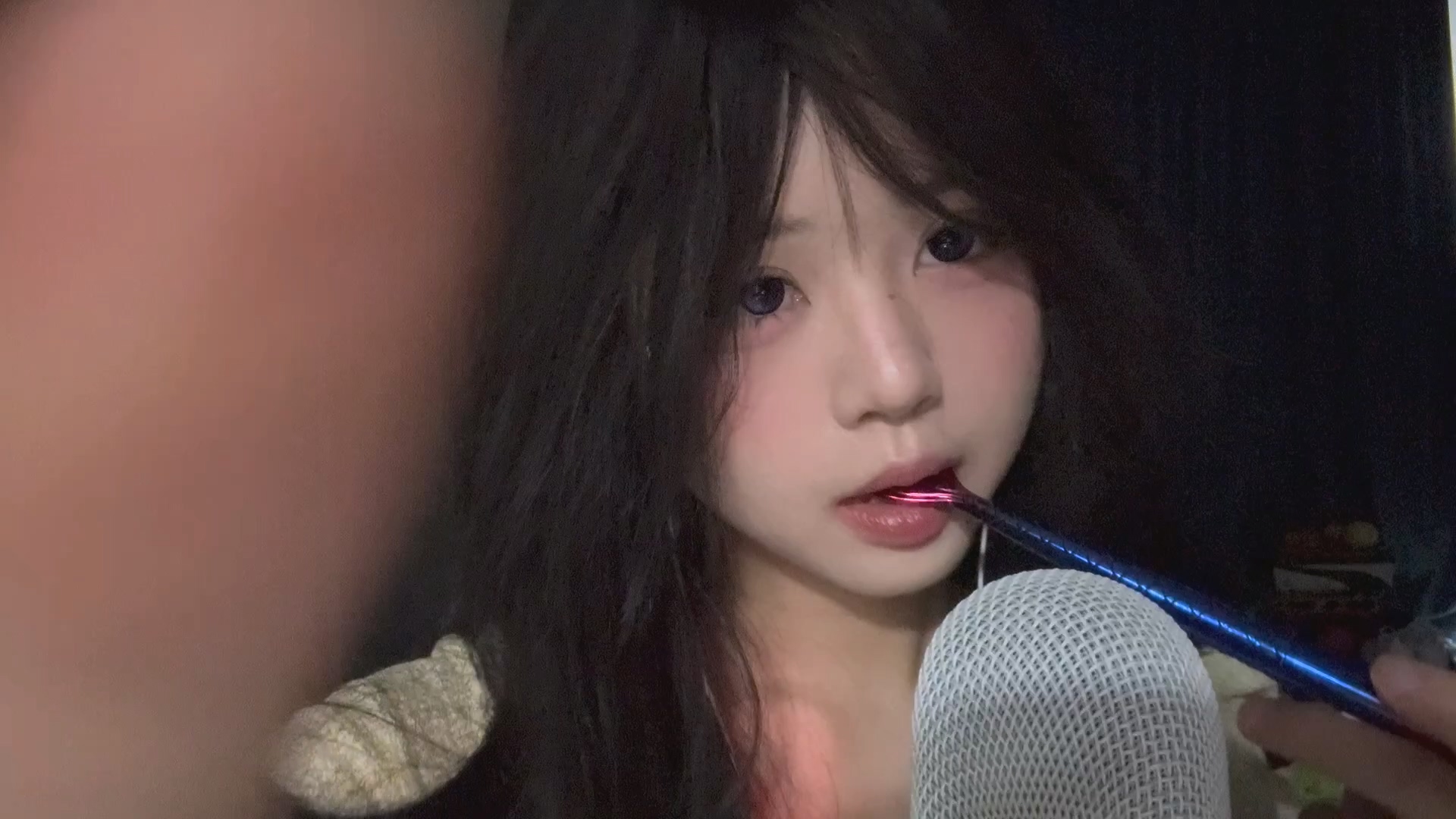 啵啵眠眠-雪怪美人鱼笔