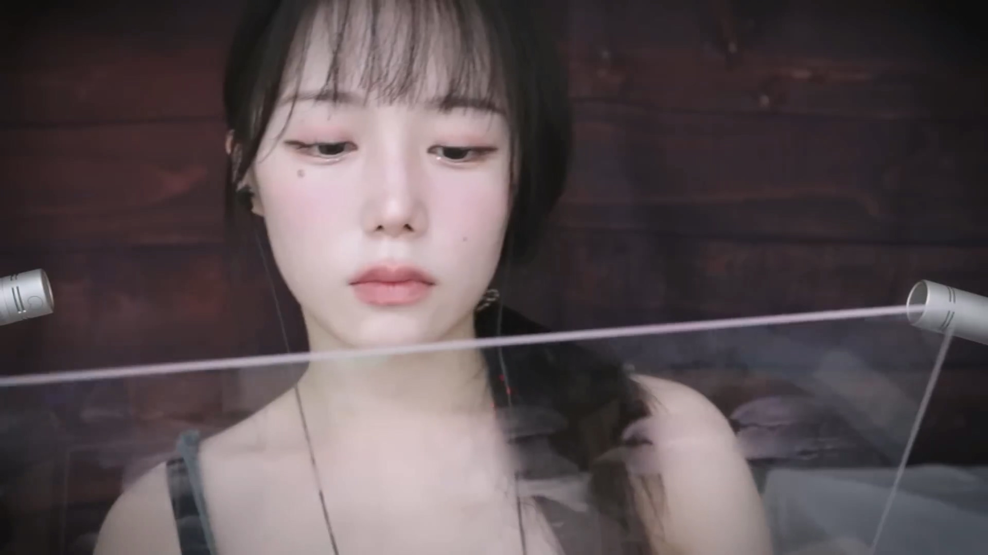 Jamonghae-亚克力板亲吻