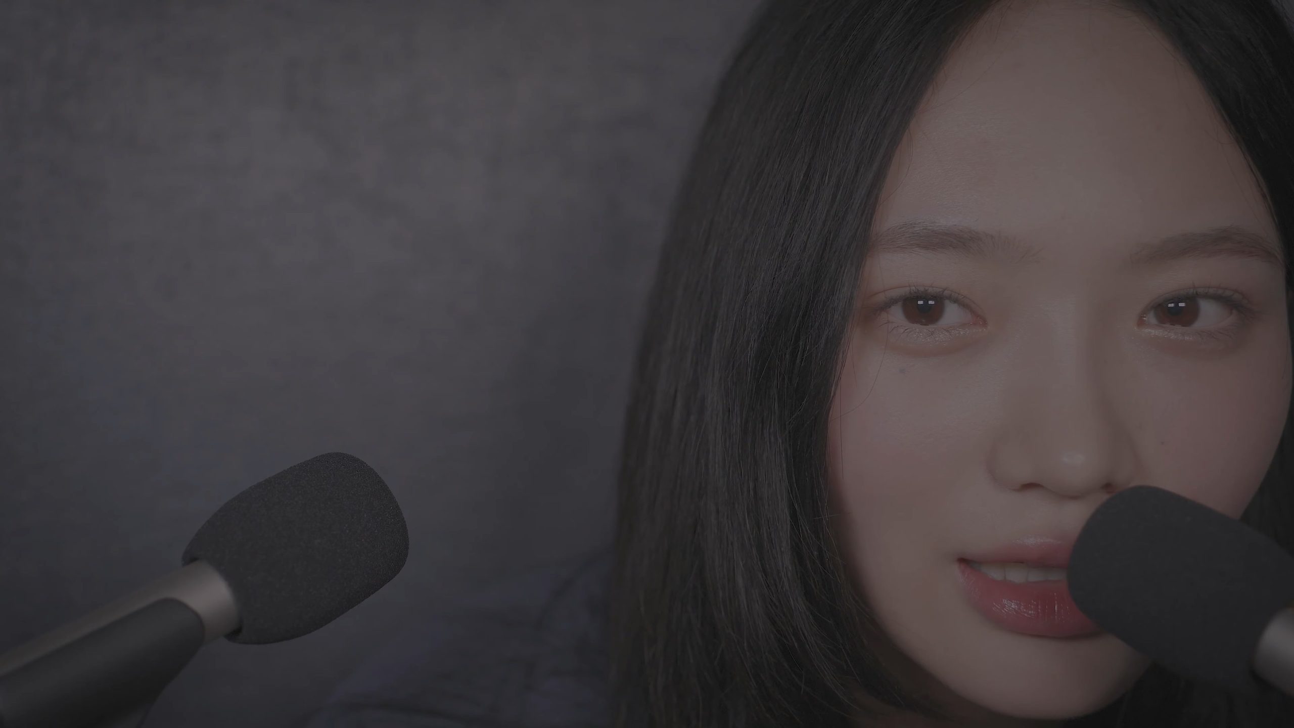 Nareun-你是真的想睡吗……？奇怪的重复单词回归了…