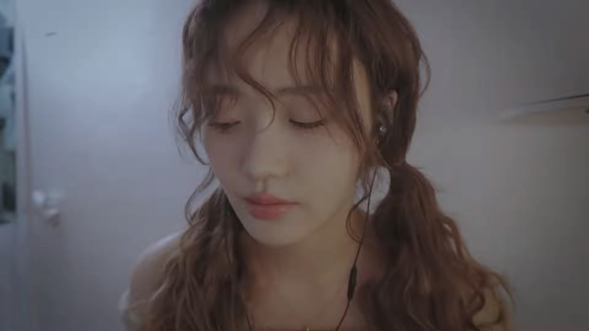 Nareun-傲娇女友来照顾你