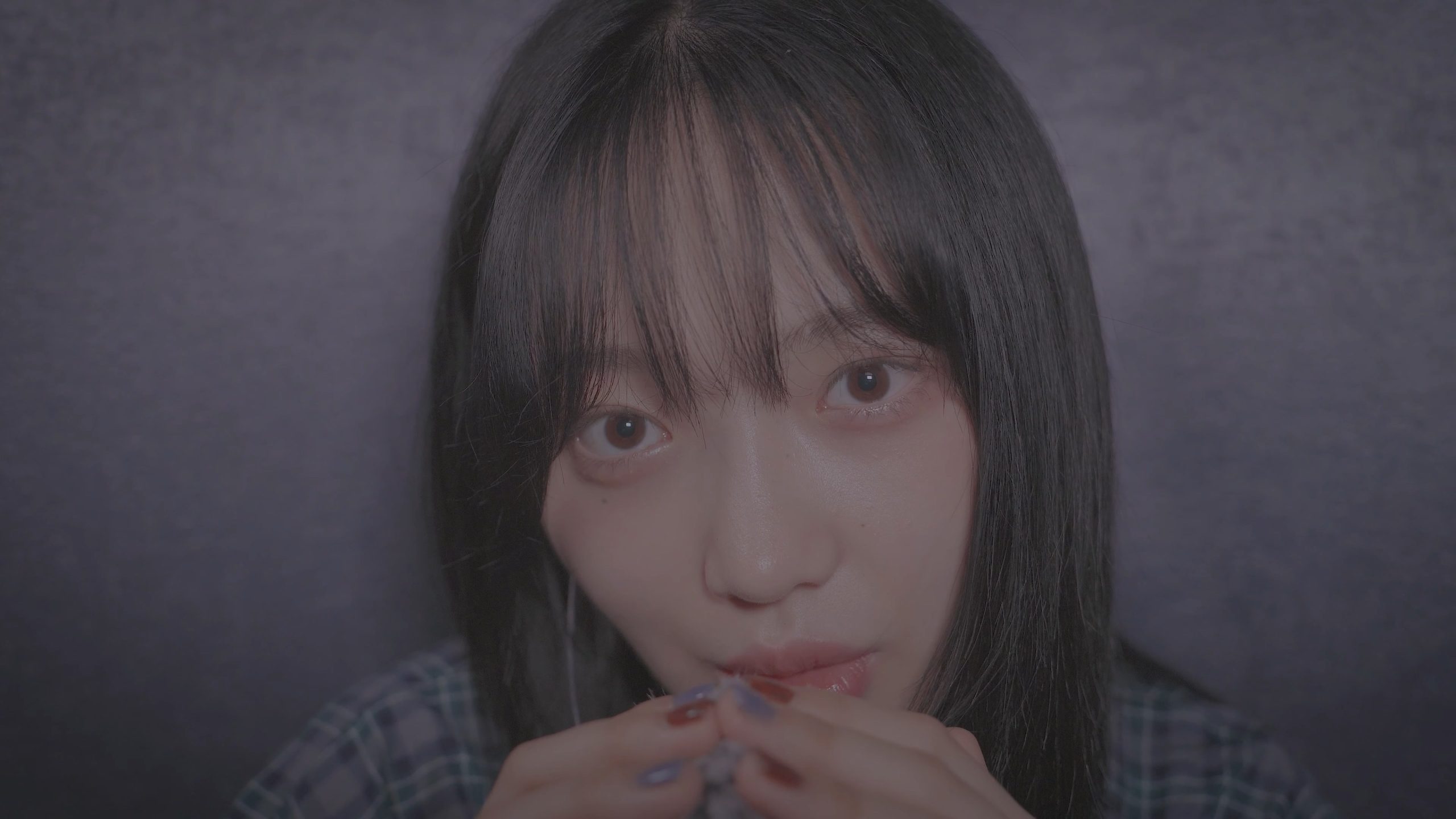 Nareun-摸摸哄睡的女友