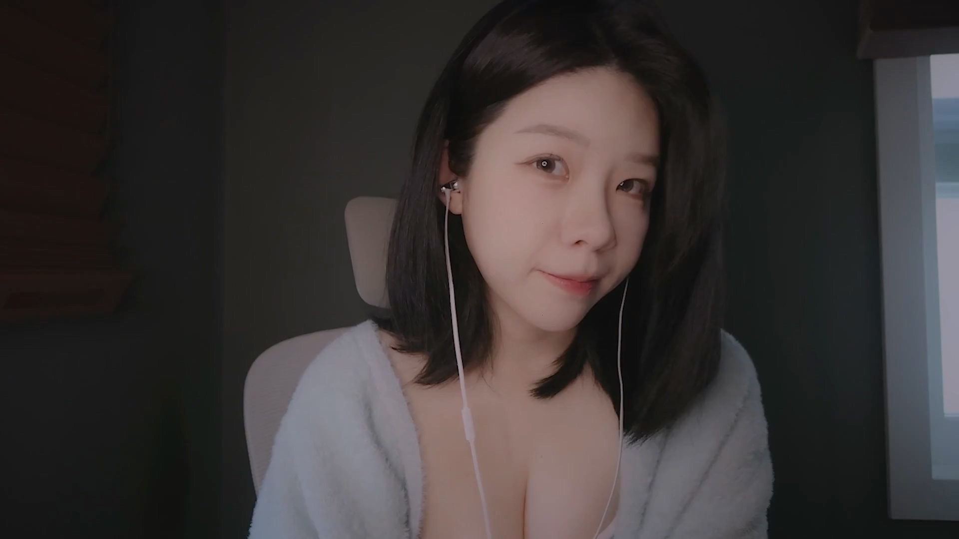 Yeonchu-病娇朋友的脑部吃播｜想知道你的想法 RP