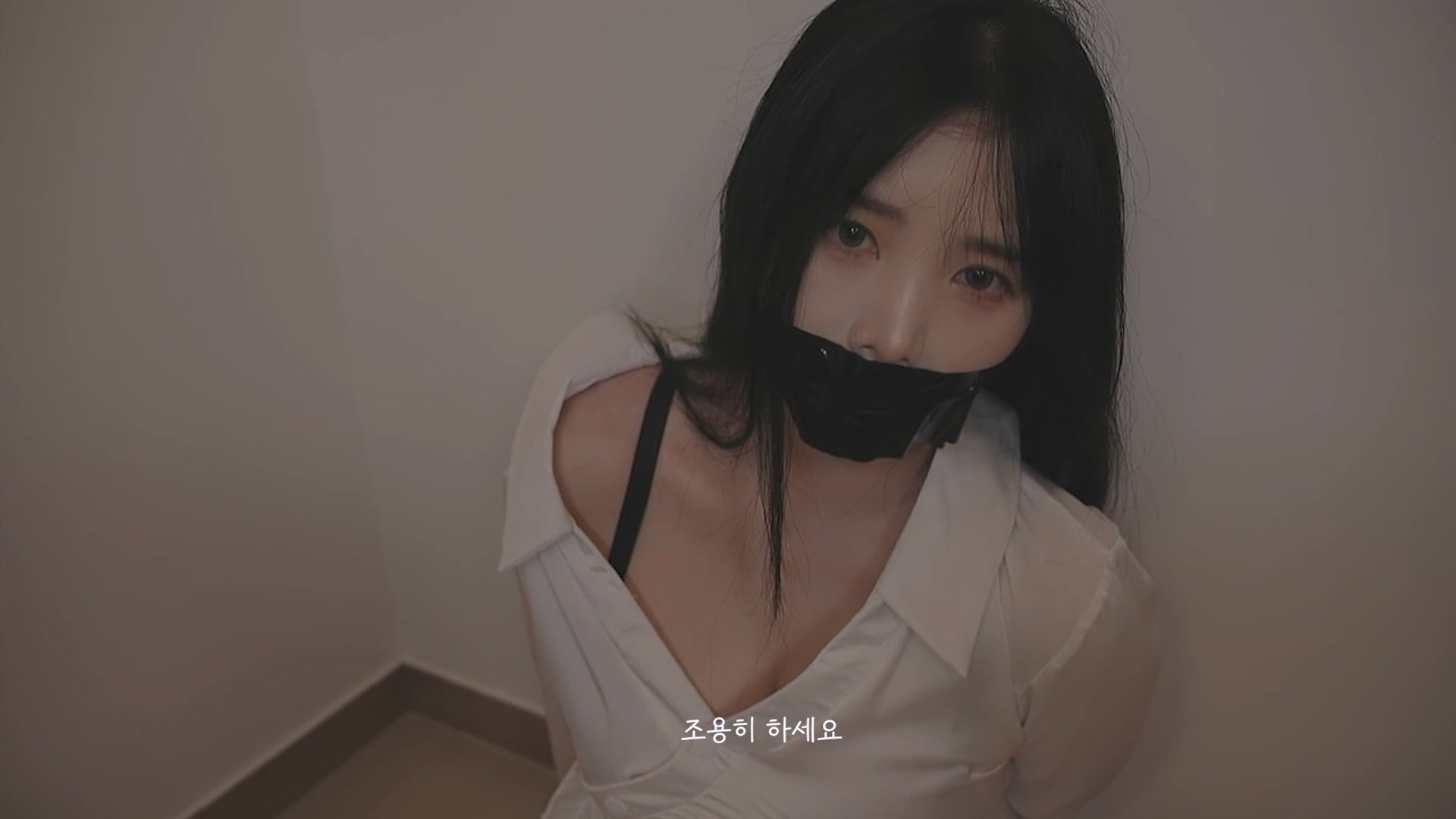 Yoonying-病娇 AI 女仆……（执着、束缚、强制）