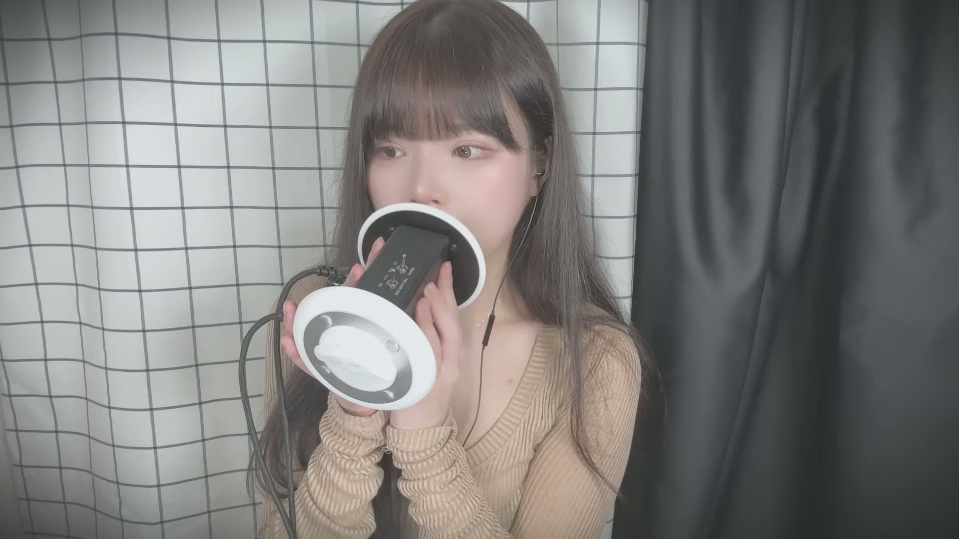 hanyung-咔嚓咔嚓咬耳朵