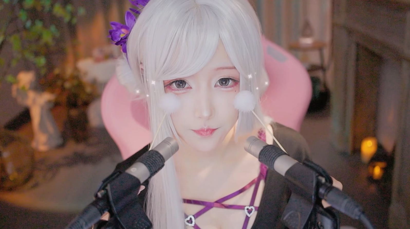 二呆啾- 白发女郎