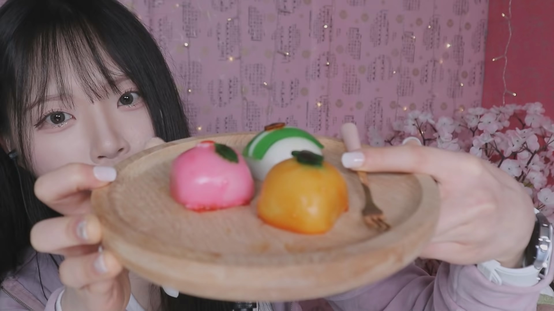 Nara-3Dio 蜜丝糯米团子咀嚼声（睡意声不管，超近距离音效…）