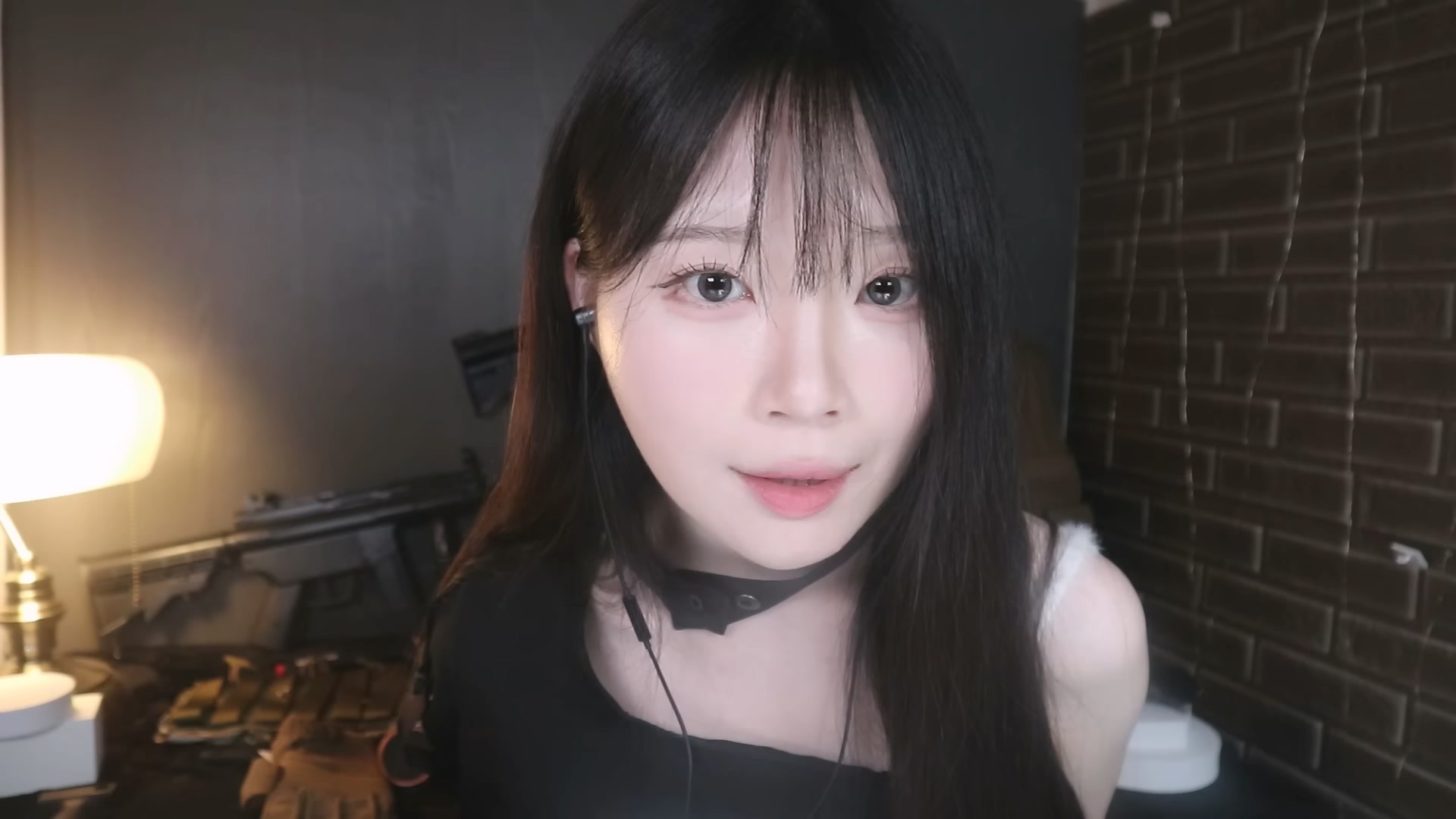 Nara-前所未见的枪械商店情景剧