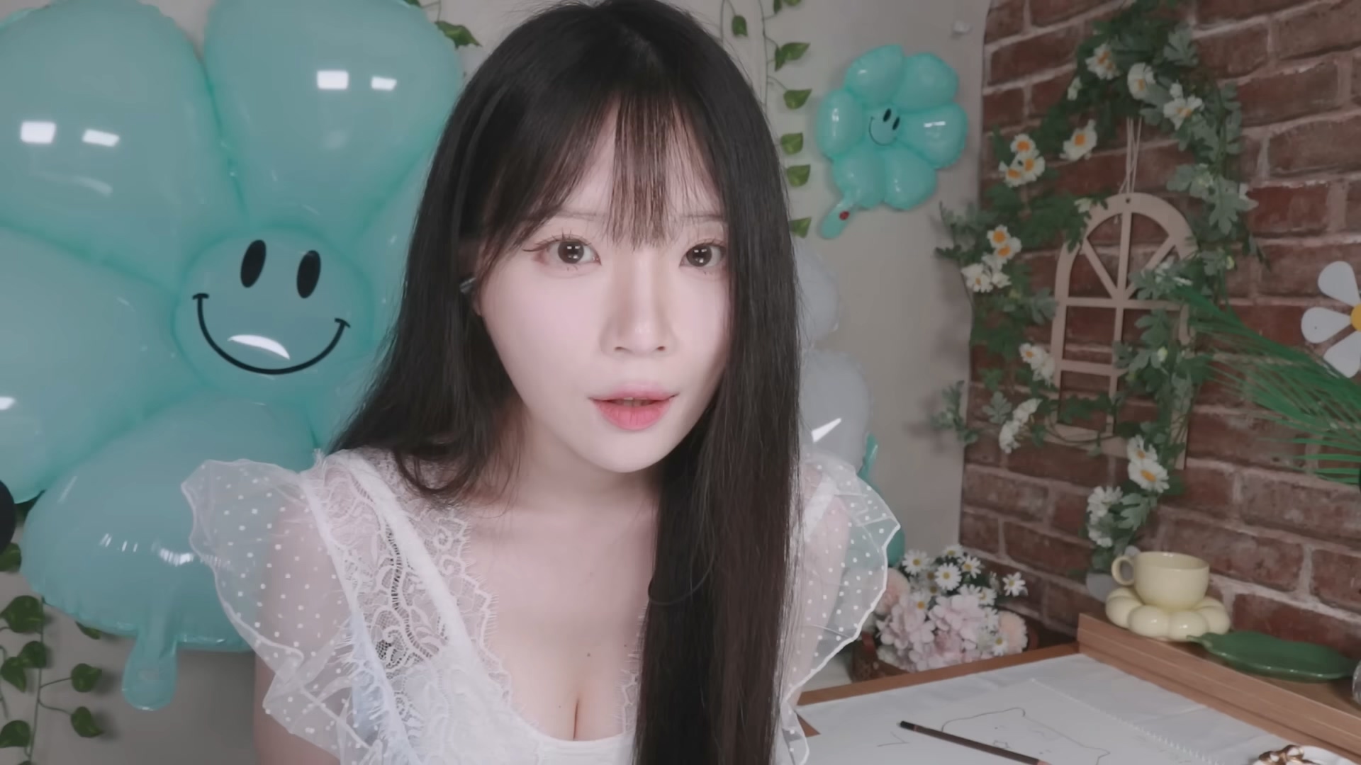 Nara-在清凉的女仆咖啡厅里好好招待你再走吧