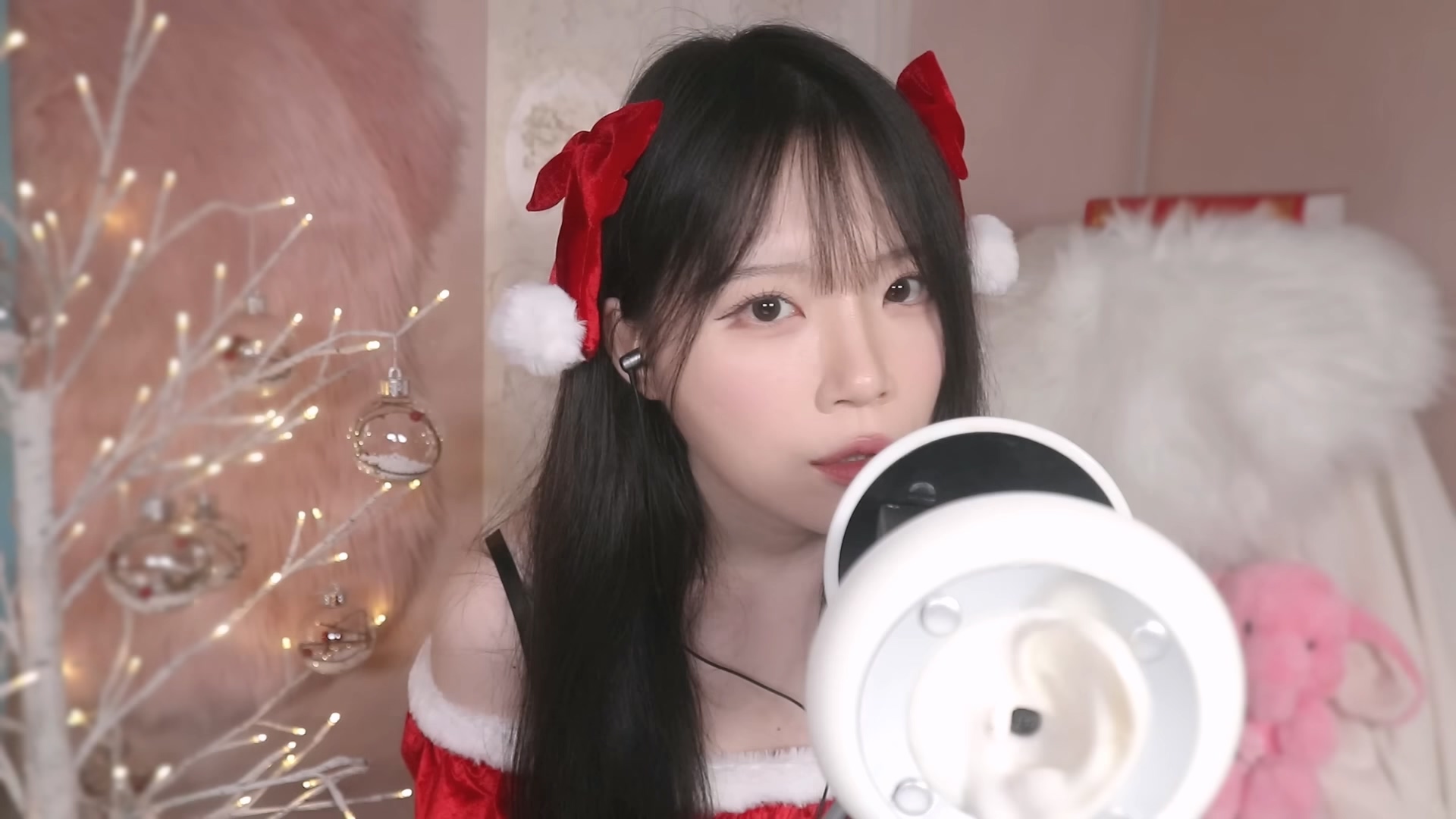 Nara-来圣诞老公公这里享受耳部按摩🎄🎅