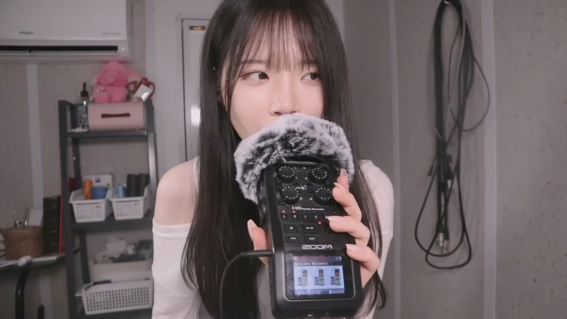 Nara-首次公开工作空间（Talking 视频）